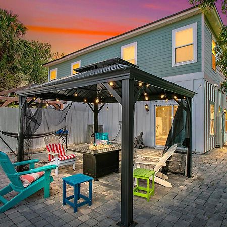 Few Steps To Ocean-4 Beach Cruisers & Free Parking & Private Backyard Jacksonville Beach Kültér fotó